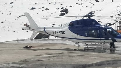 Kedarnath: हेली सेवा संचालन से पहले ही धाम हेलीपैड पर हुआ हादसा, तीर्थयात्रियों की सुरक्षा को लेकर भी उठे सवाल Kedarnath Accident at Dham helipad before heli service operation questions raised about safety of pilgrims