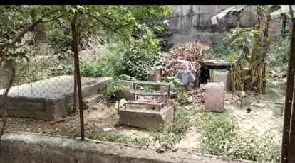 घटनास्थल से गायव मोबाइल टावर