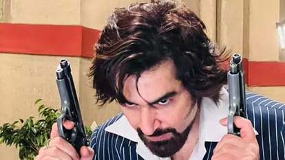 Chengiz Movie Review in Hindi amar Ujala Jeet Sushmita Chatterjee Rohit Bose Roy Shataf Figar
