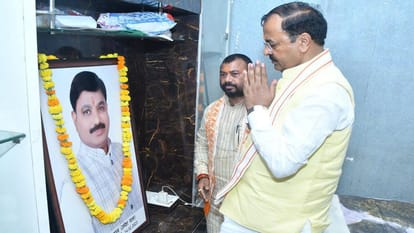 Deputy CM Keshav reached Umesh Pal's house, said on the threat of Al Qaeda - Government is capable of dealing