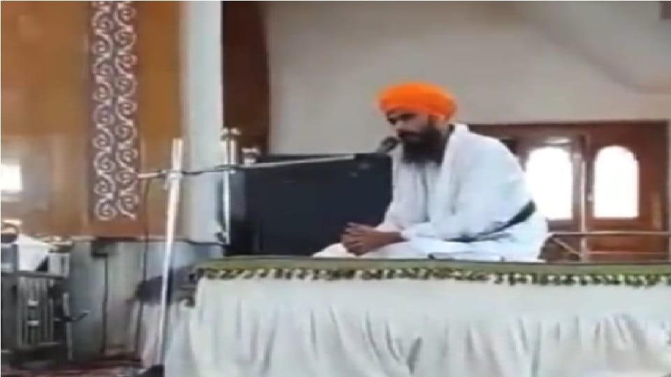 Amritpal Arrested Three videos Come Out just before Amritpal s arrest News In Hindi