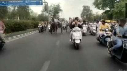 Delhi : Tanga race risking lives, 10 arrested