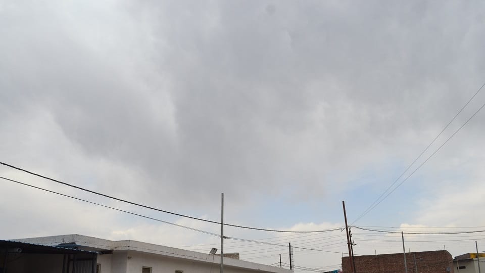 Clouds and drizzle gave relief from the heat
