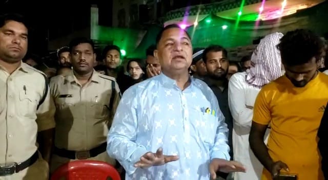 Seeing the complaints of Gokshi, the Qureshi society took oath, will never do any wrong thing