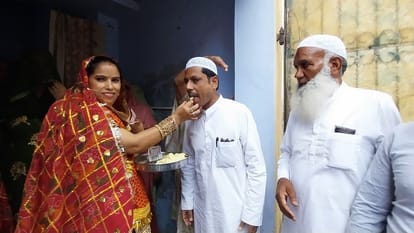 Islam fulfilled the duty of Dharmabhai by filling bhat in Dadr