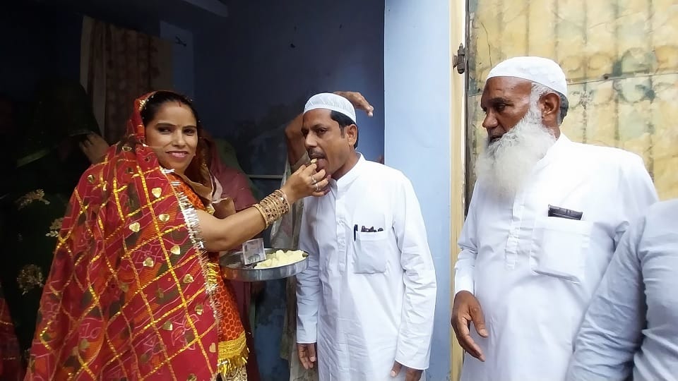 Islam fulfilled the duty of Dharmabhai by filling bhat in Dadr