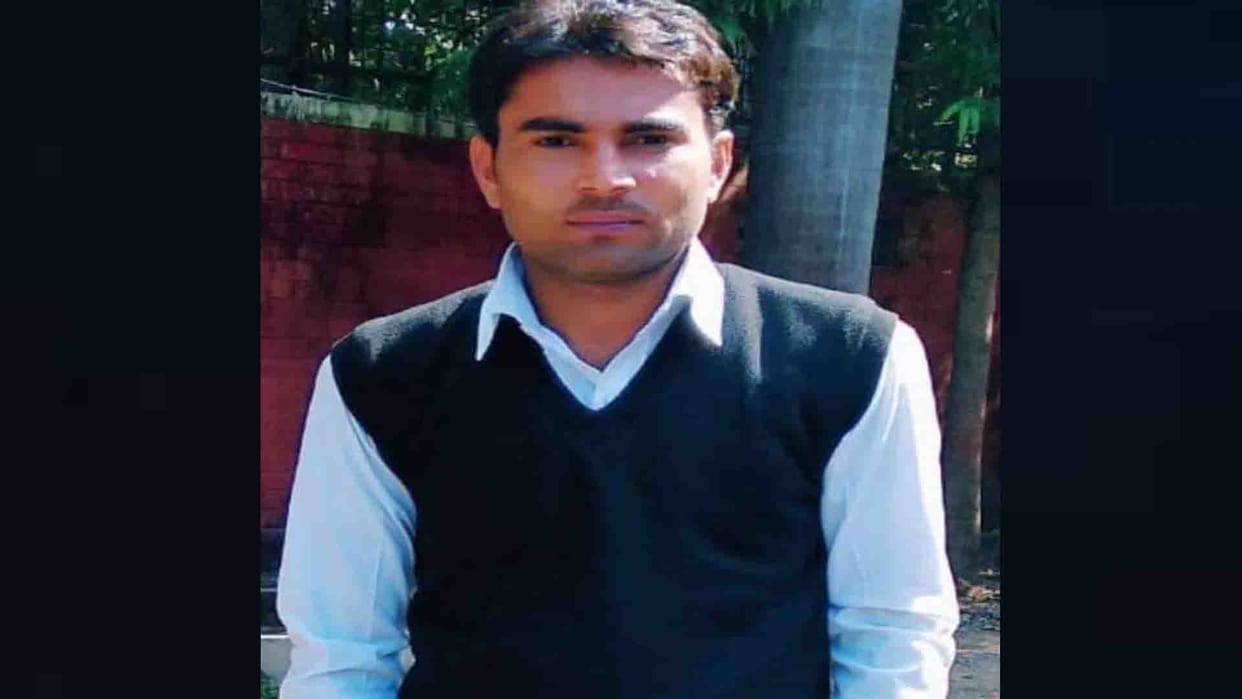 Mahoba Accident: Clerk Died in truck collision