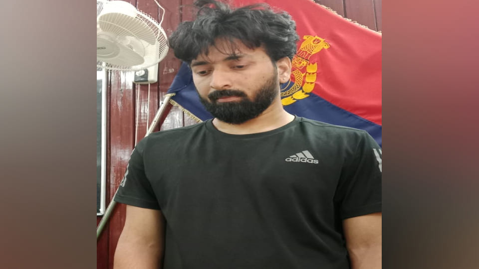 Mainpuri police arrested accused who cheated girl on pretext of marriage by pretending to be RAW officer