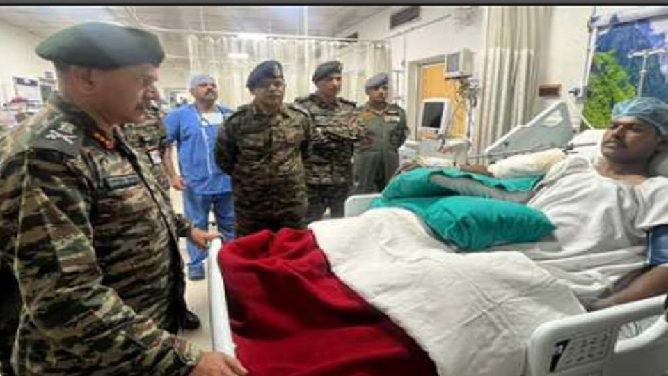 Poonch Terror Attack: Terrorists ran away with weapons of soldiers, used steel bullets, 25 people in custody