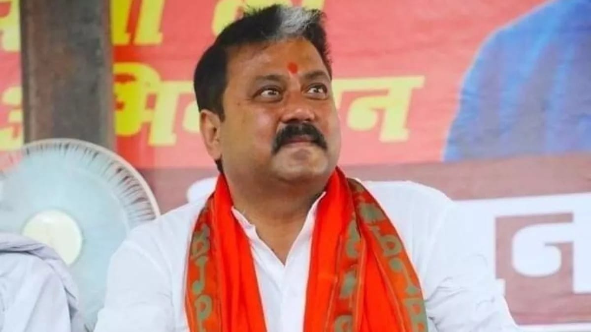 Bihar: FIR against BJP MLA Raju Singh in Muzaffarpur, Circle Officer alleges assault
