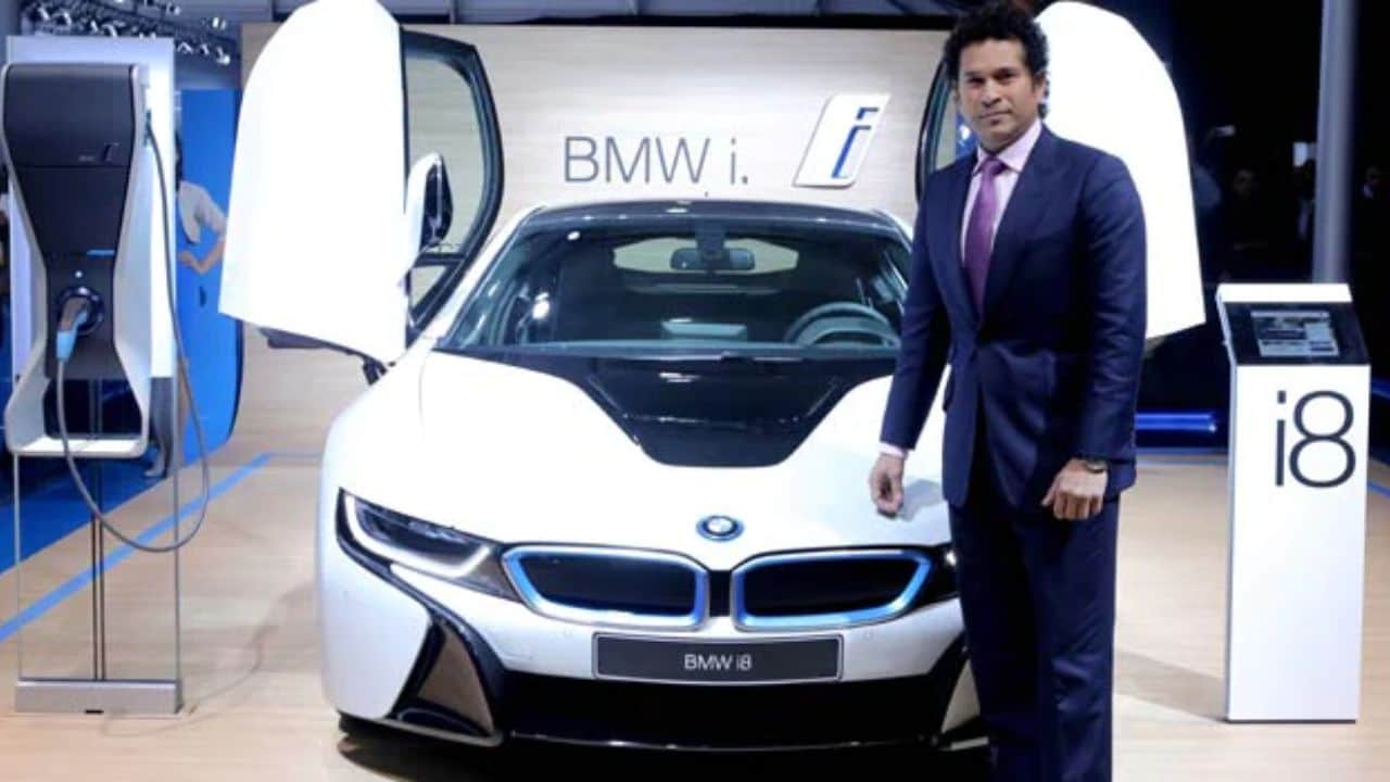 sachin tendulkar favorite cars, maruti 800 bmw i8 ferrari nissan gtr bmw x5 porshe 911