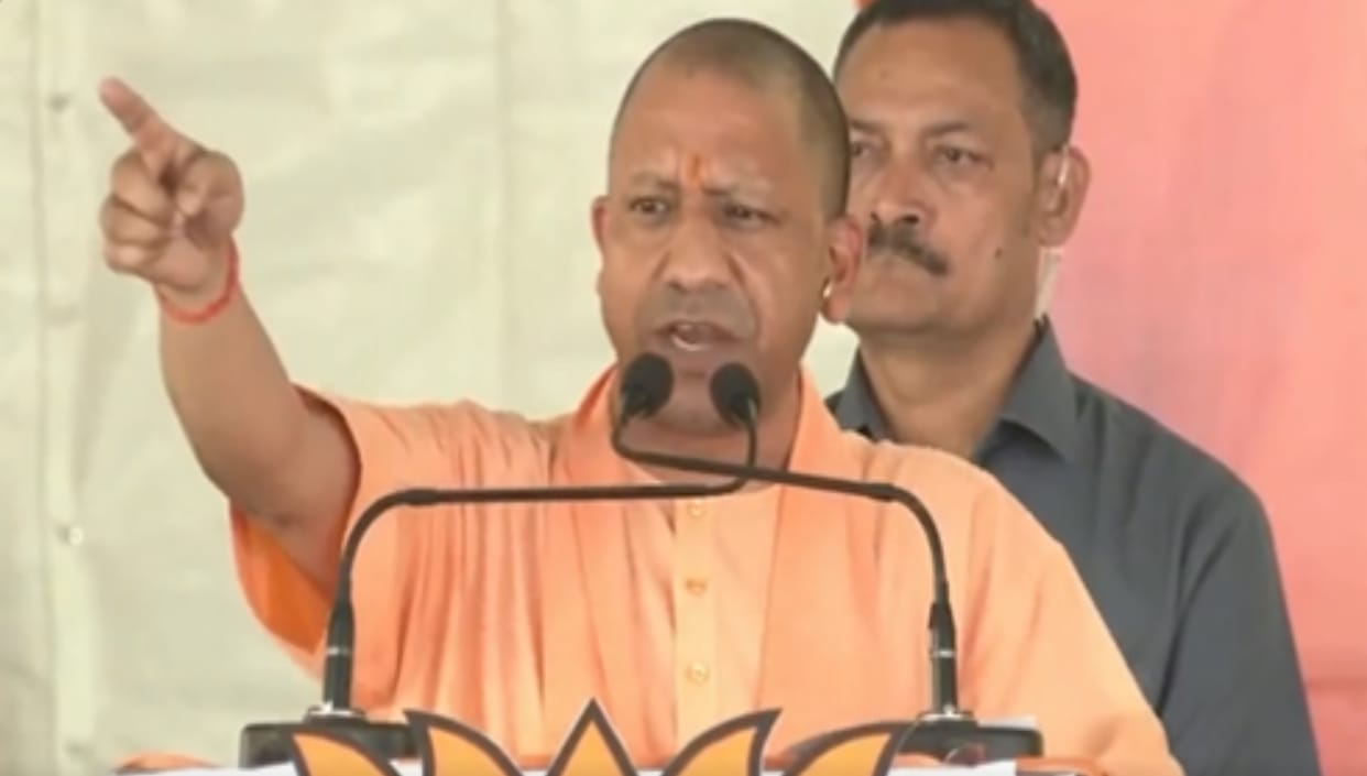 UP Nikay Chunav 2023 cm Yogi cleared election agenda from first jansabha of civic elections