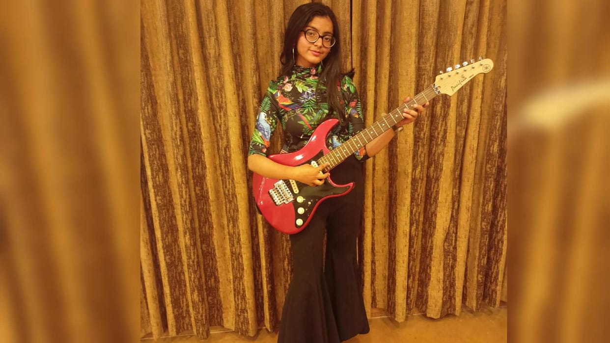 singer Gauri Mishra interview after visit Gorakhpur