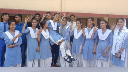 UP Board Result 2023: मात्र 67 दिन में जारी हुआ यूपी बोर्ड का रिजल्ट, टूटा 100 साल का रिकॉर्ड UP Board result 2023 announced in 67 days.