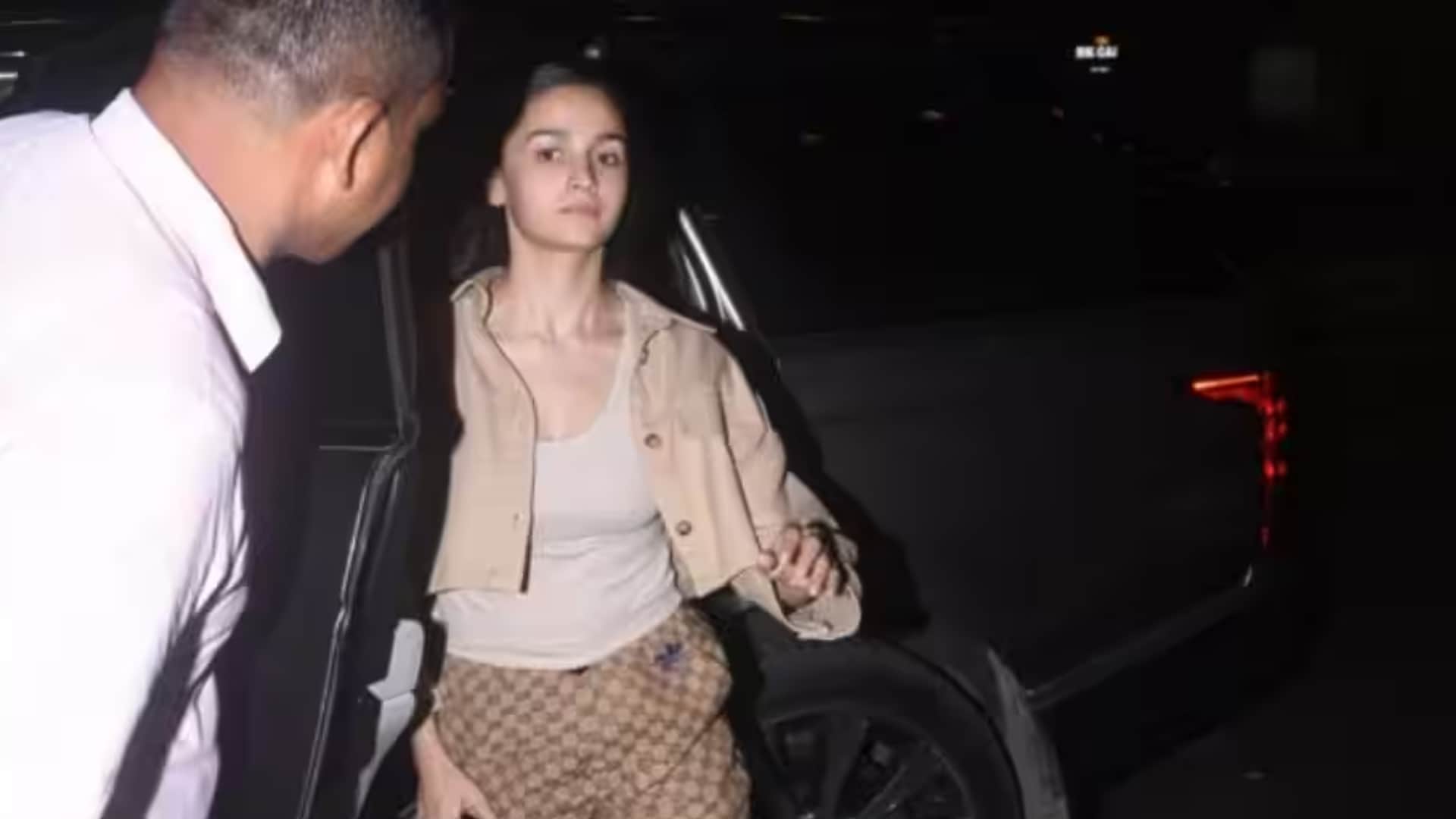 Alia Bhatt is all smiles at the airport as she jets out of Mumbai for her Met Gala debut Read inside story