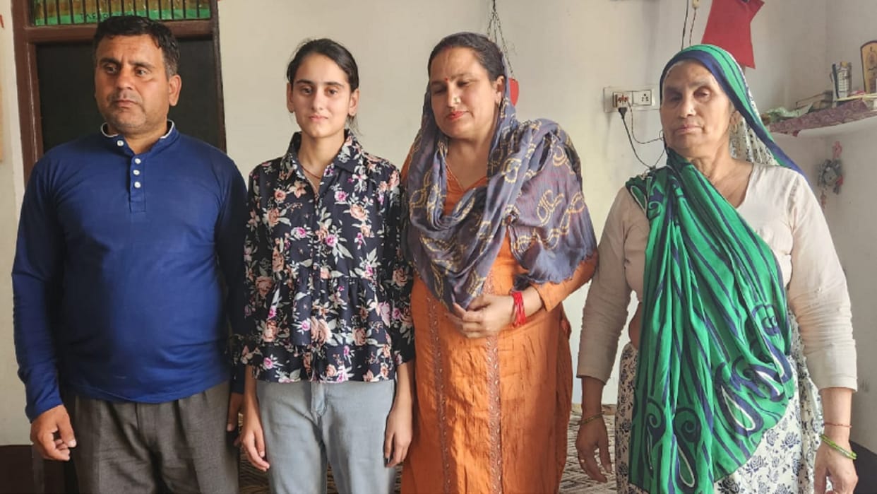 UP Board Result: Bijnor daughters have broken the record of 33 years in 10th and 12th results