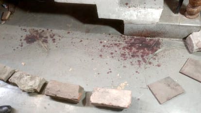Traces of blood found in Mafia Atiq's office, knife recovered, police reached the spot