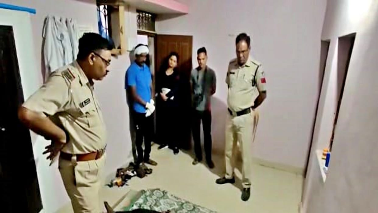 Damoh News Woman who became staff nurse committed suicide 15 days ago in Damoh