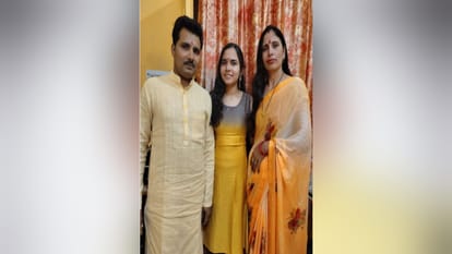 UP Board 10th 12th Result: Laborers drivers and helpers have daughters and sons have topped in Meerut