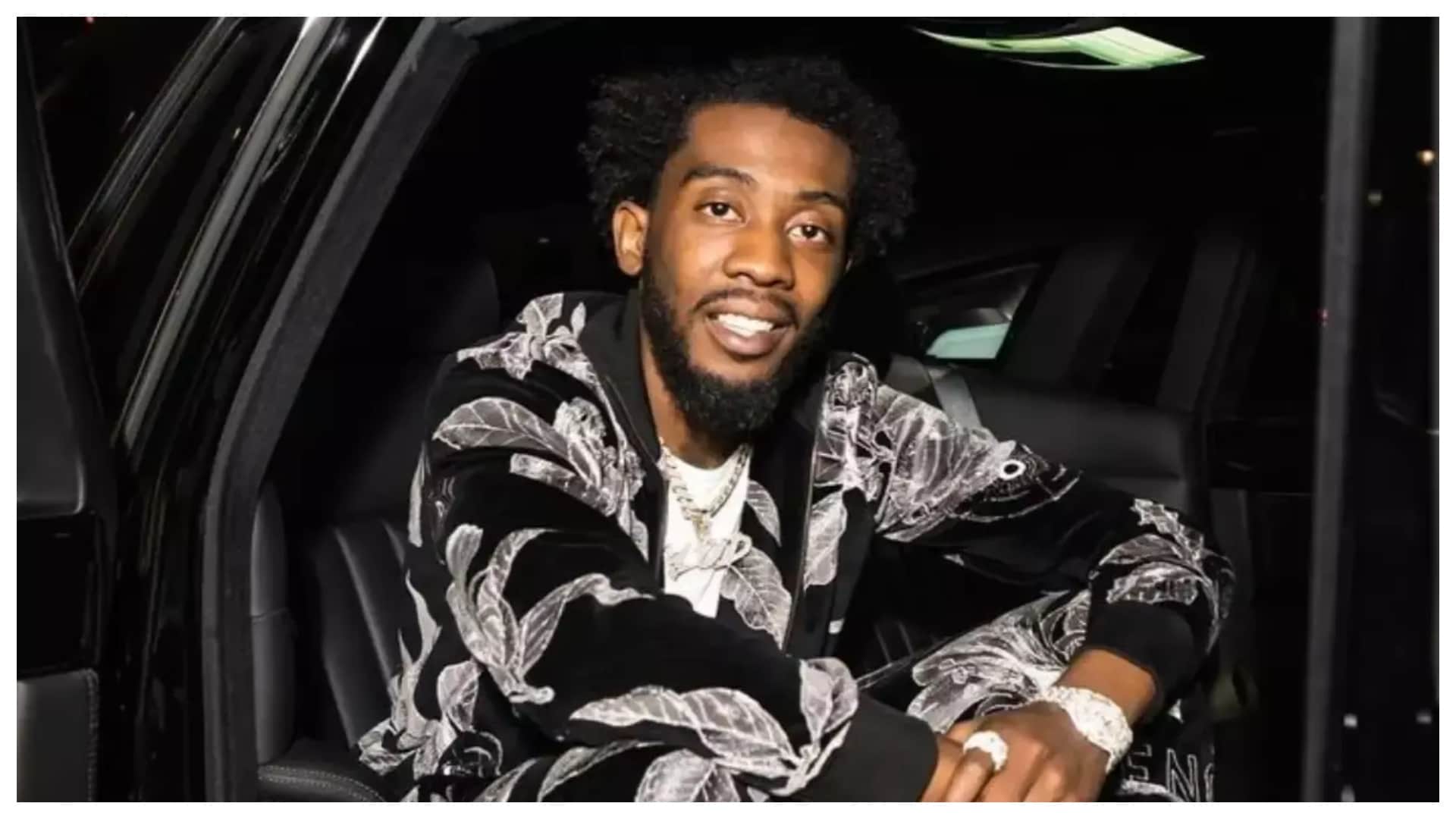 Rapper Desiigner Caught doing Adult Action on US Flight after that give statement on Social Media