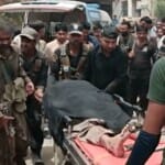 पुलिसकर्मियों के शव