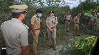 Police Arrested Father and brother in law who tried to kill daughter by acid attack in bareilly