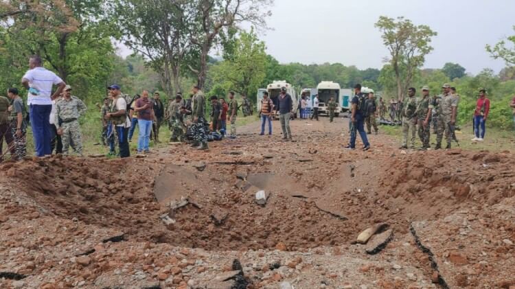 Chhattisgarh Naxal Attack: FIR on 12 including attack mastermind Naxalite leader Jagdish Sodhi in dantewada