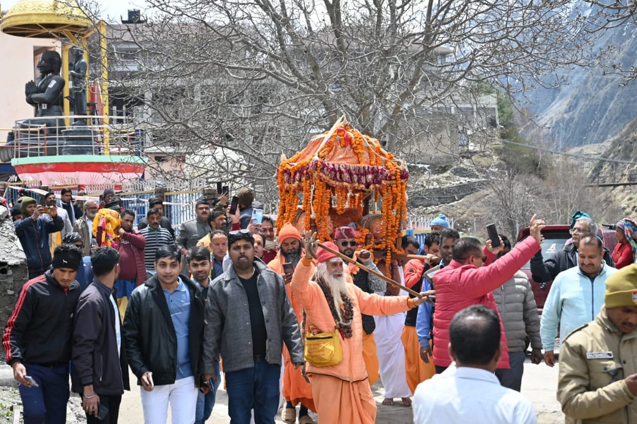 Badrinath Dham doors will open tomorrow Adi Guru Shankaracharya Gaddi and Rawal left for Dham Uttarakhand news