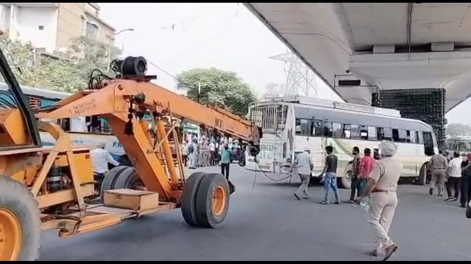 Mini bus collided with elevated road pillar in Amritsar