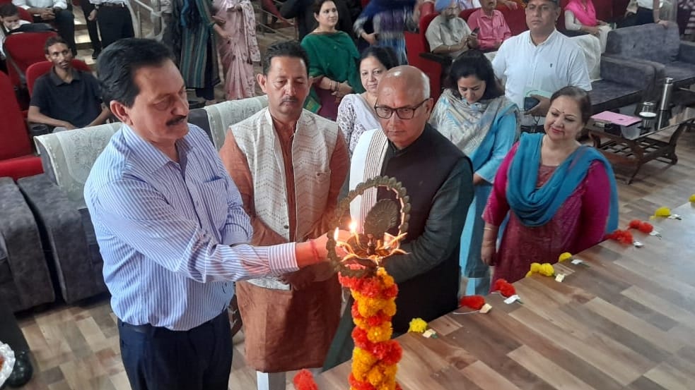 Jammu city Mayor claim city will be polythene free within a month