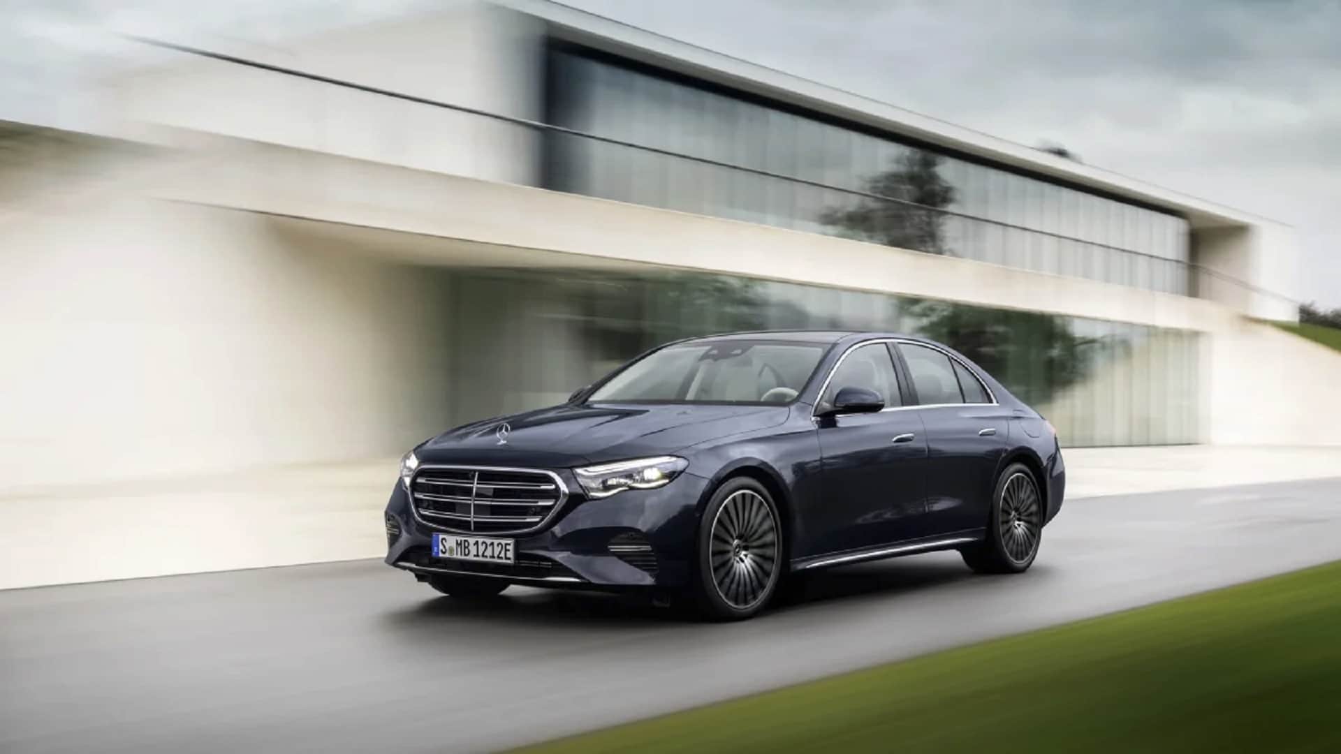 Mercedes Benz unveils new E-Class 2024 luxury sedan with AI technology and level 4 ADAS Features