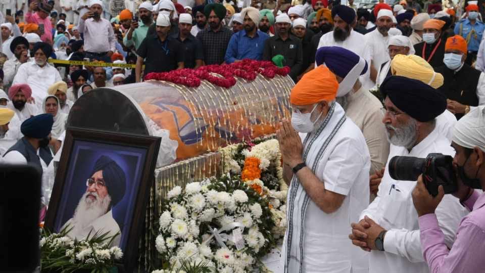 Prime Minister Narendra Modi paid tribute to Parkash Singh Badal