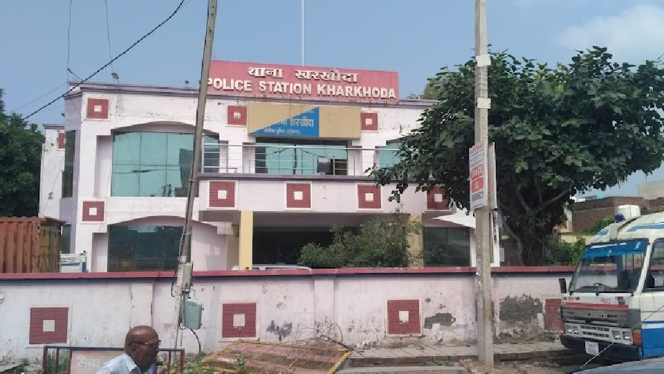 Truck driver robbed in Sonepat, miscreants attacked with lift
