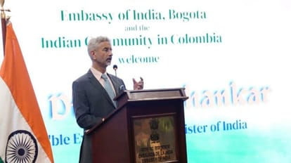 Colombia: बोगोटा में प्रवासी भारतीयों से बोले जयशंकर, दुनिया 'नए भारत' की योग्यता और क्षमता को पहचान रही World is recognising capabilities and contributions of New India says Jaishankar in Bogota Indian community
