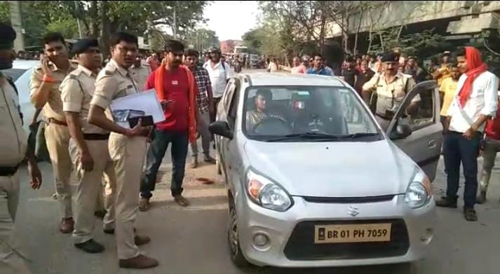 Bihar: Criminals shot a young man going by car in Patna, died on the spot