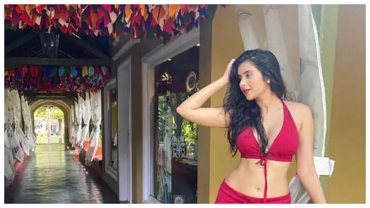 Charu Asopa Addresses Trolls Who Target Her For Wearing Revealing Clothes Says Fix Your 5106