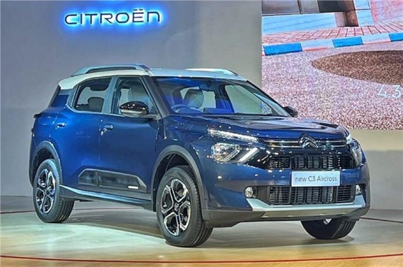 Citroen C3 Aircross SUV Unveiled in India Know Engine Features Specs
