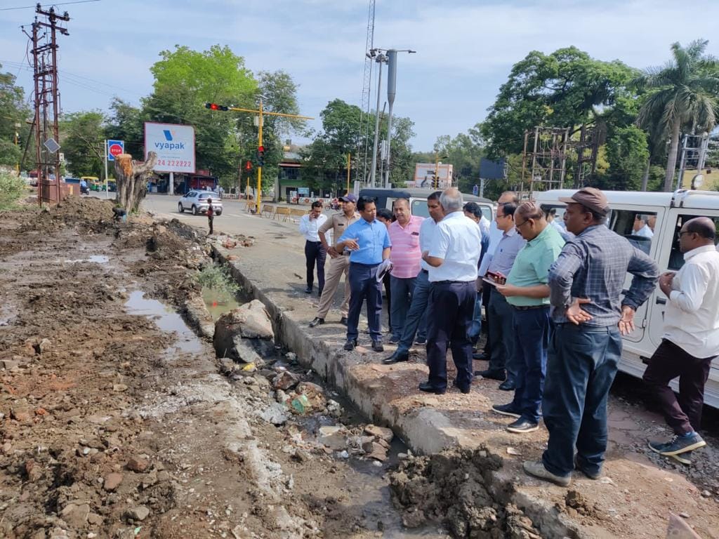 MP News: Kolar six lane road will be ready before elections, Collector inspected
