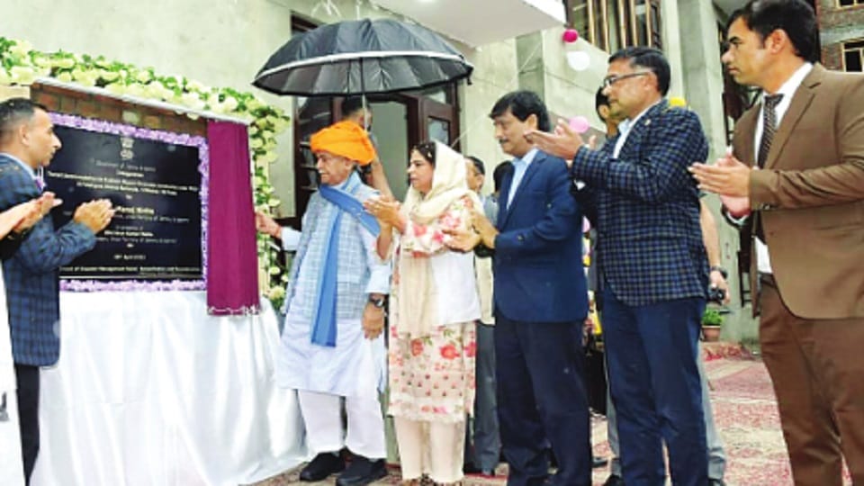Jammu Kashmir: 576 houses prepared for PM package workers in the valley, LG inaugurated