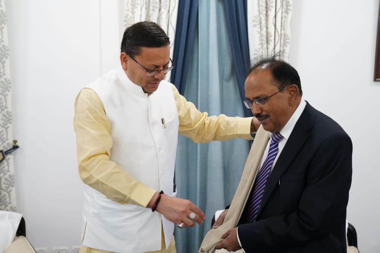 National Security Advisor Ajit Doval reached Dehradun and met CM Dhami
