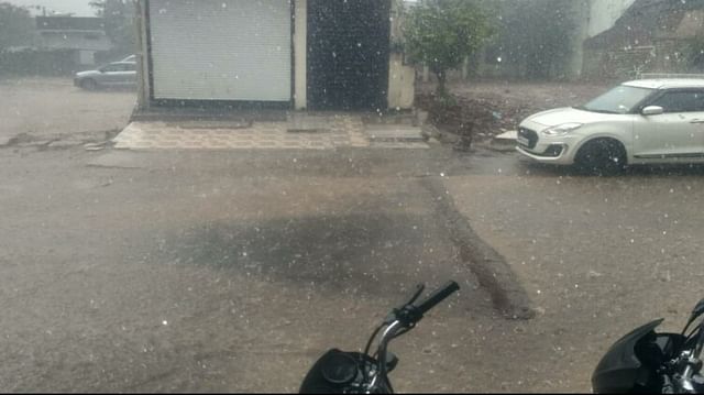 Madhya Pradesh Rain: Hail fell with heavy rain in many districts including Bhopal-Rajgarh-Burhanpur