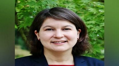 US-Russia: रूस प्रतिबंधित वस्तुओं को हासिल करने के लिए तीसरे देशों का इस्तेमाल कर रहा, अमेरिकी अधिकारी का दावा US official says Russia using third countries to obtain restricted items
