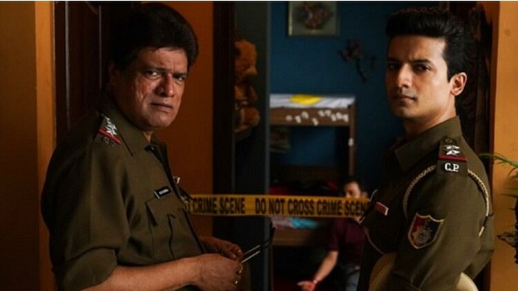 U Turn Review: This time G5 teamed up with Ekta Kapoor to make a bad remake of a Kannada film in Hindi. 3 U Turn Movie Review Alaya F Ashim Gulati Priyanshu Pennyuli Starrer Movie Directed By Arif Khan