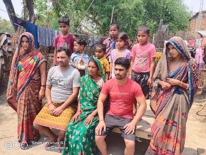अपने परिवार के साथ बलिया से लौटे सगे भाई