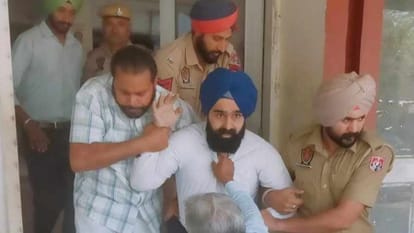Advocate pointed pistol on accused of sacrilege in court in Ropar