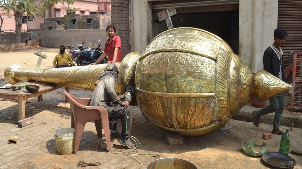 22 feet mace made in Hathras decorated in the temple of Indore