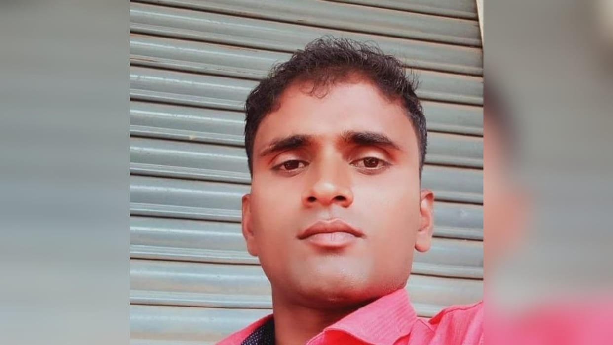Son killed, father injured after being crushed by truck in Vaishali's Chandralay
