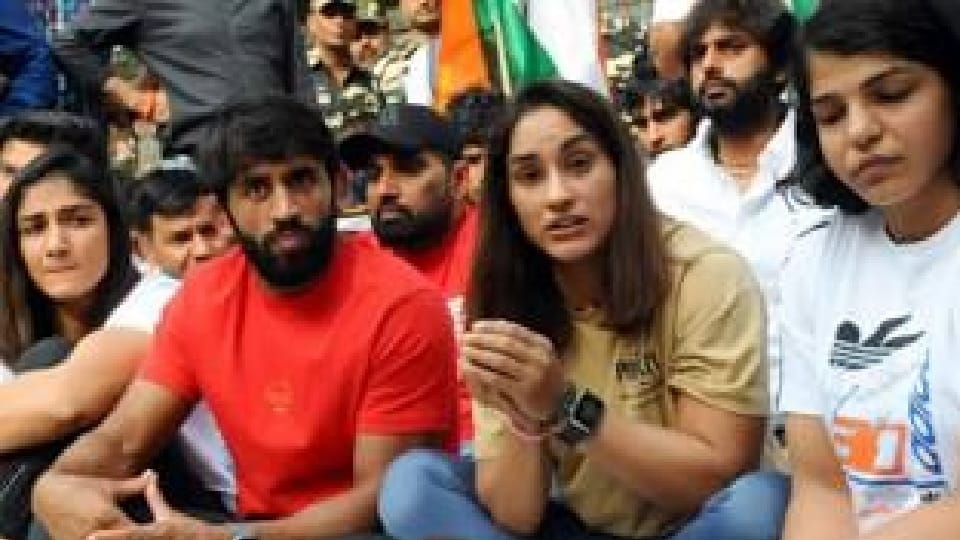 Wrestlers Protest in Delhi, golden boy neeraj chopra demand for justice