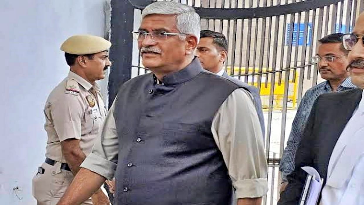 Rajasthan SOG considers Union Minister Shekhawat as accused in Sanjivani Society case