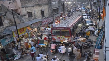 incomplete works of smart city are troubling the people in bareilly